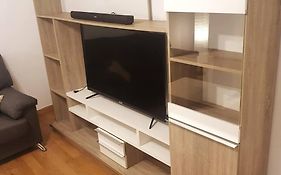 4F, Aire Acondic, 80M2, 2 Dormitorios, 4 Huespedes, Wifi Gratis